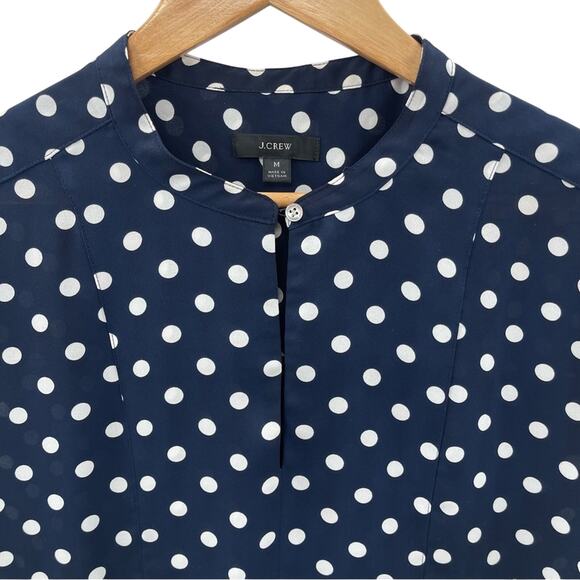 J. Crew Drapey Cap-Sleeve Navy Polka Dot Blouse Layering Shirt Comfy Size Medium - Picture 3 of 10